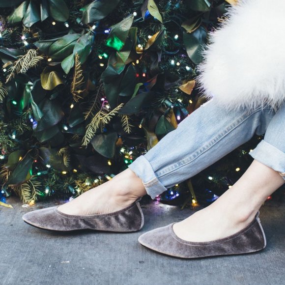 NWOB! YOSI SAMRA Black Velvet Vienna 2 Foldable Ballet Flats 6 - Picture 10 of 10